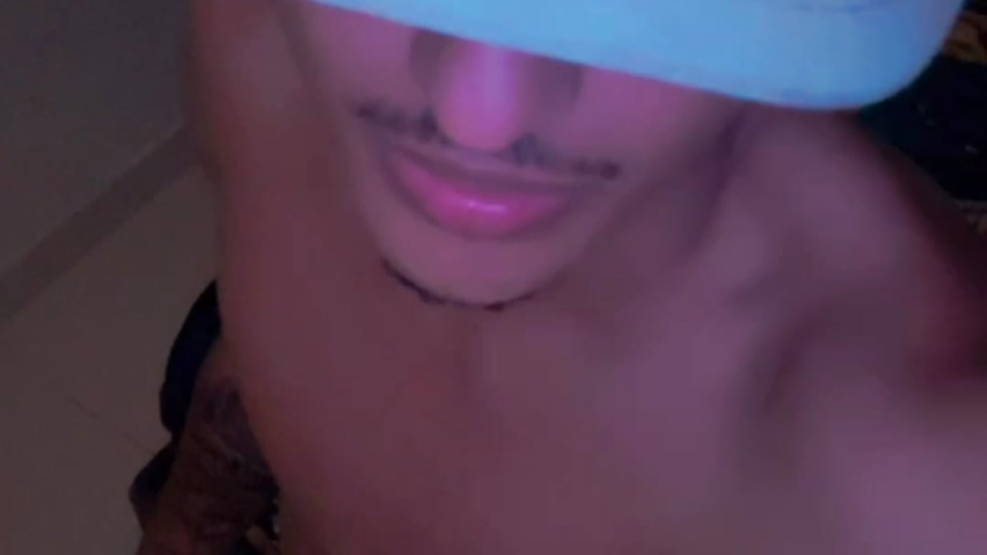 Miren como se mueve 🙈 - vídeo de stivenblossom modelo de câmara