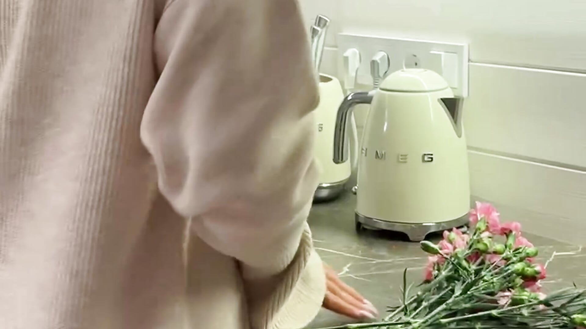 Happy Valentine's Day❤️ - Vídeo de MariaNeuman, modelo de vídeos