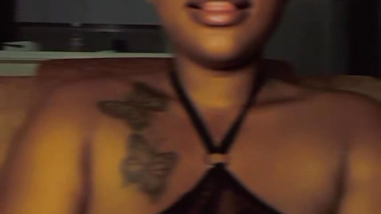 Teasing - video by Savagekatrina cam model