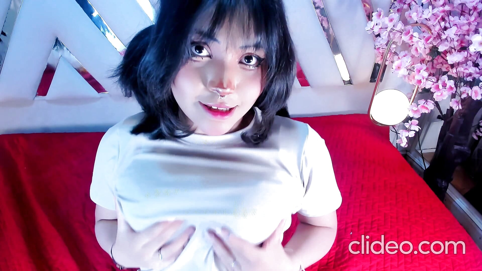 You're so deep... it feels delicious😈🥵 – видео вебкам-модели Misasaoki