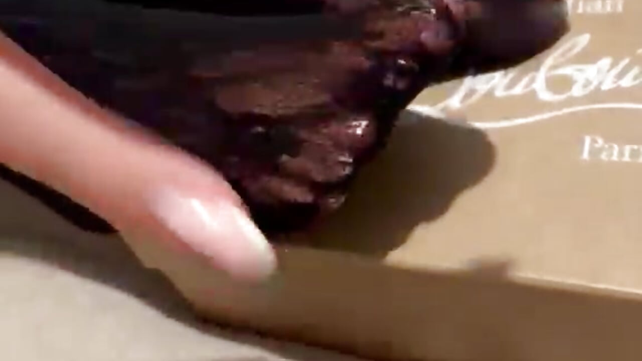 new foot vid ;)))