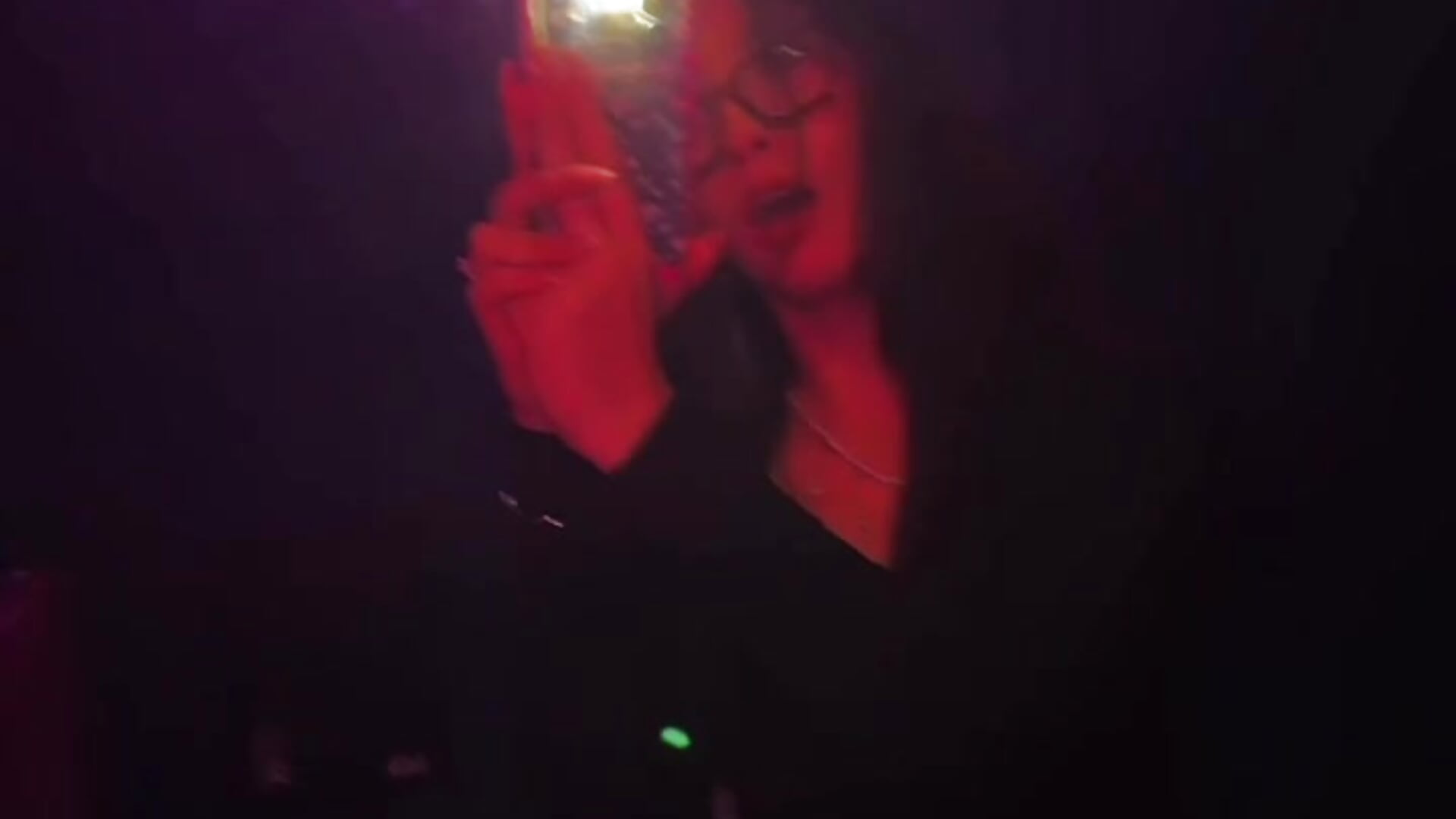 in da club – видео вебкам-модели kitakitty