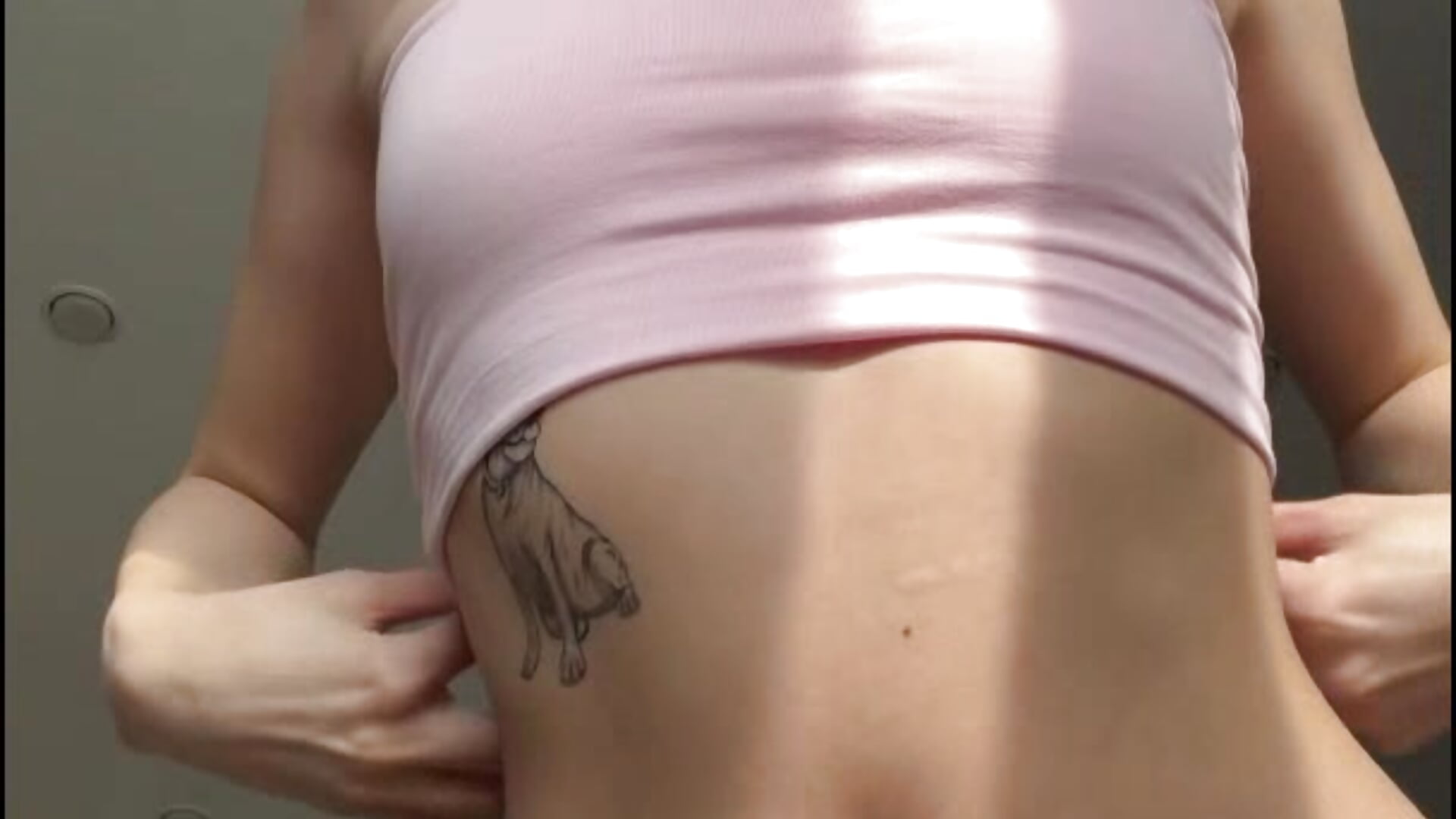 Don’t forget to follow me - clip cu EllaMist model videochat