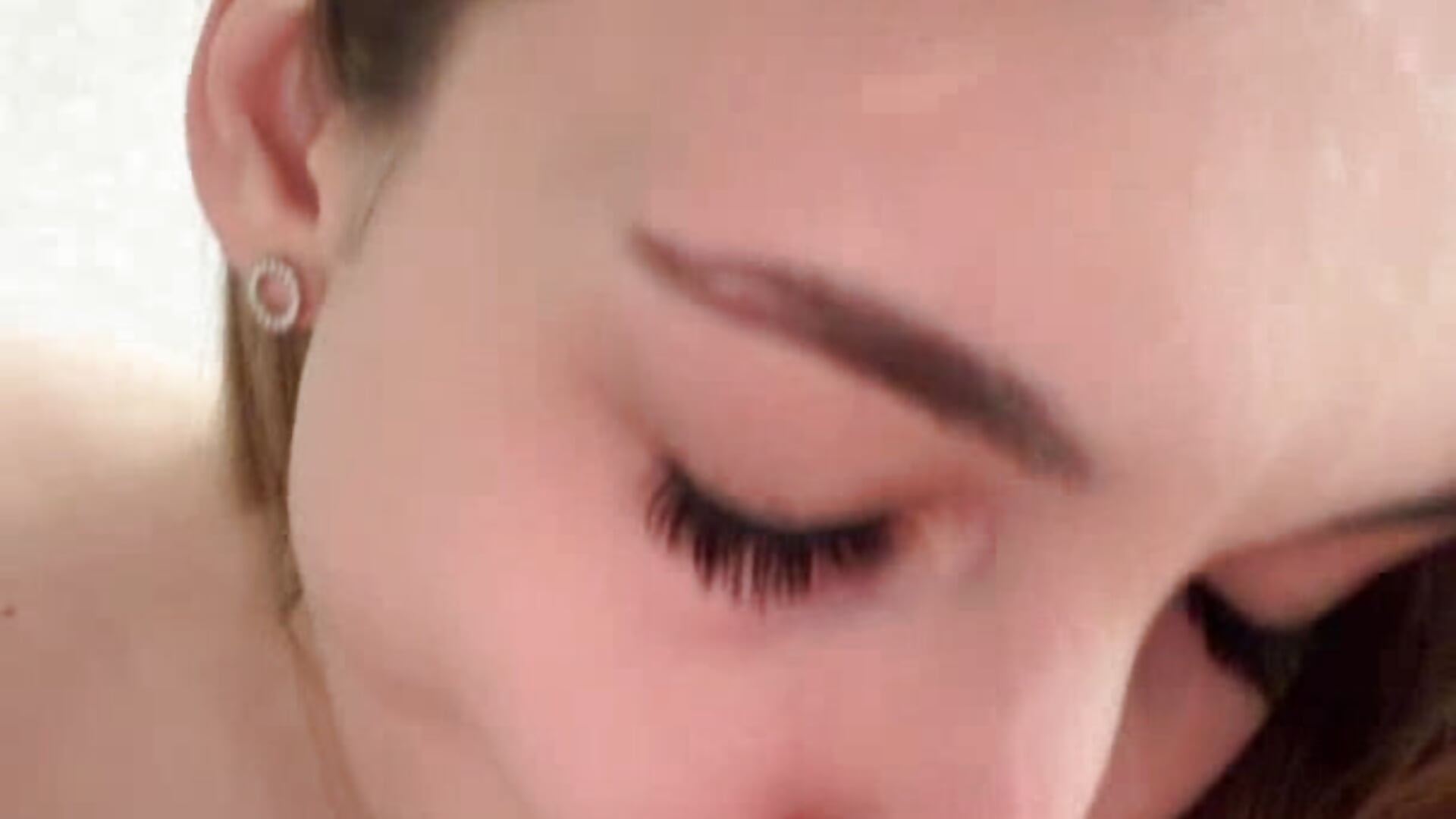 I please you with my mouth - video by EllaMist cam model
