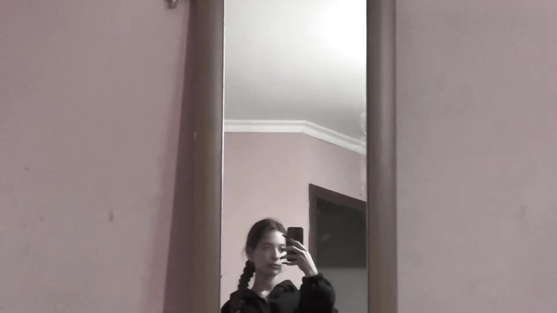 Me - video by AlesiaGrainger cam model