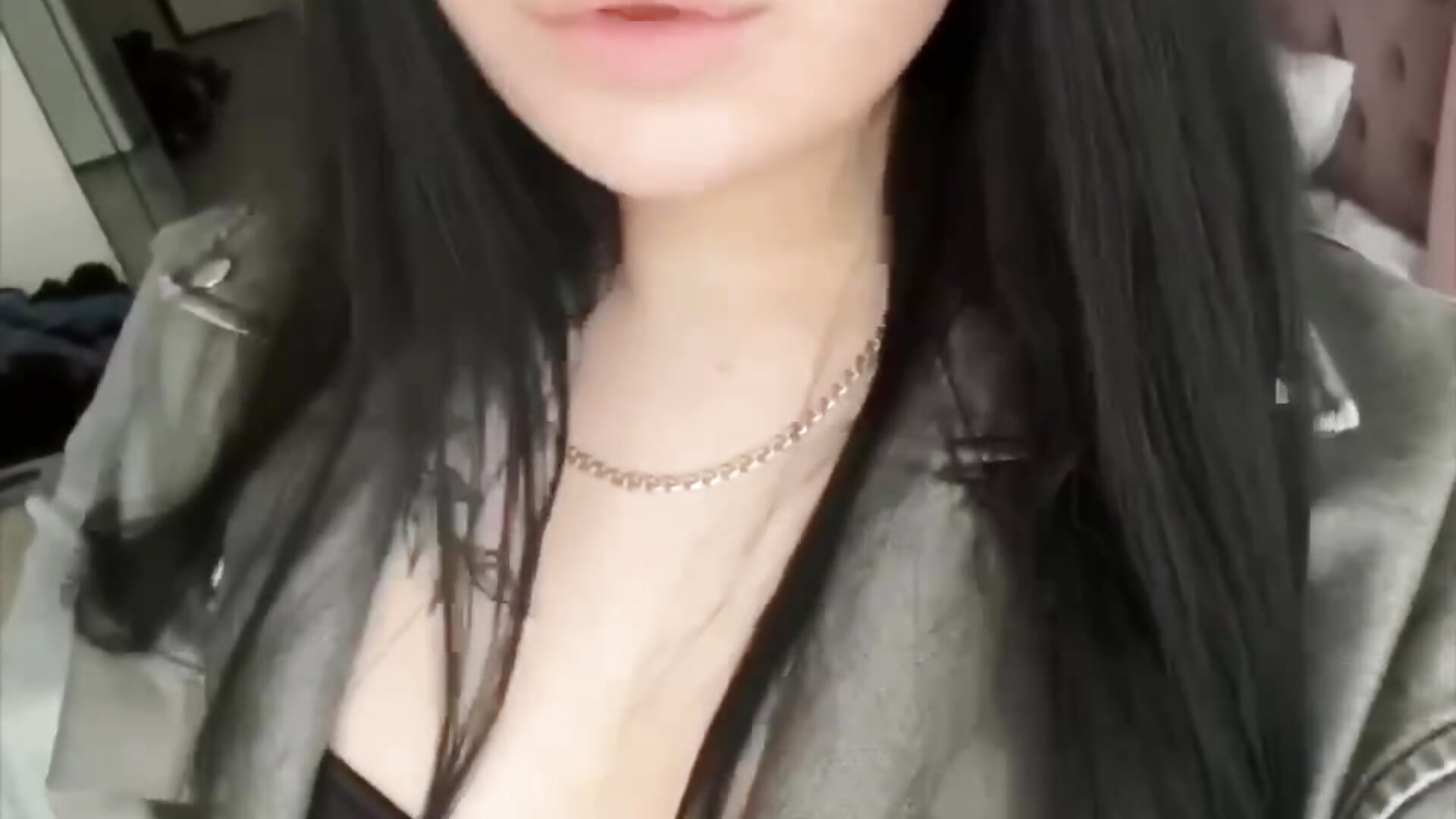 <3 - video av TaffyLune cam-modell