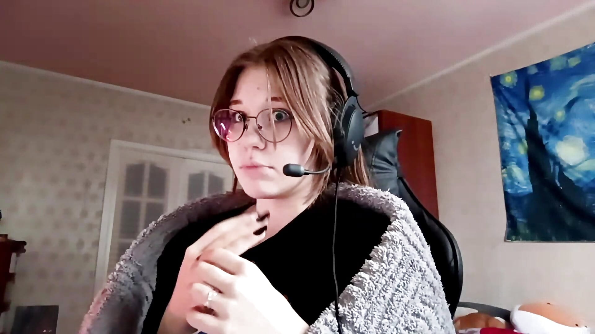 meee - video di MandieBusby modella di cam