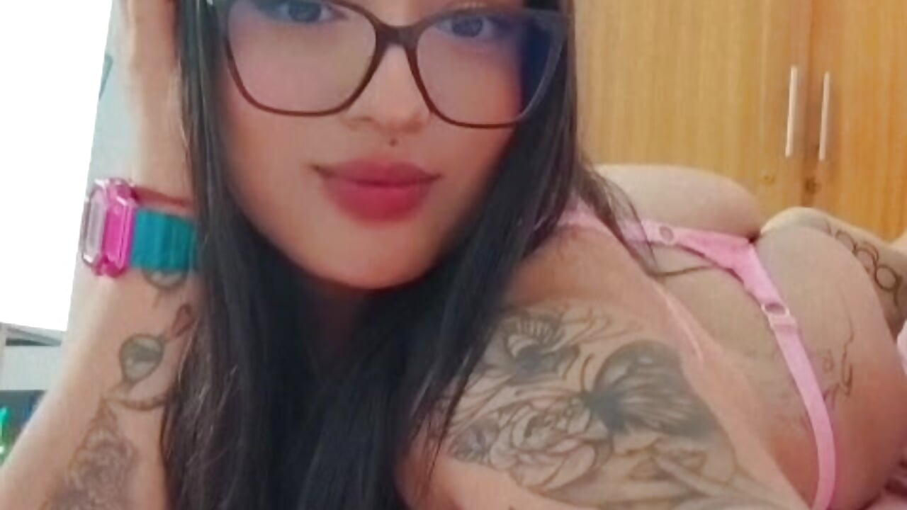 A CUTE GIRL  ♥ - فيديو من Vera_Lux_ موديل الكام