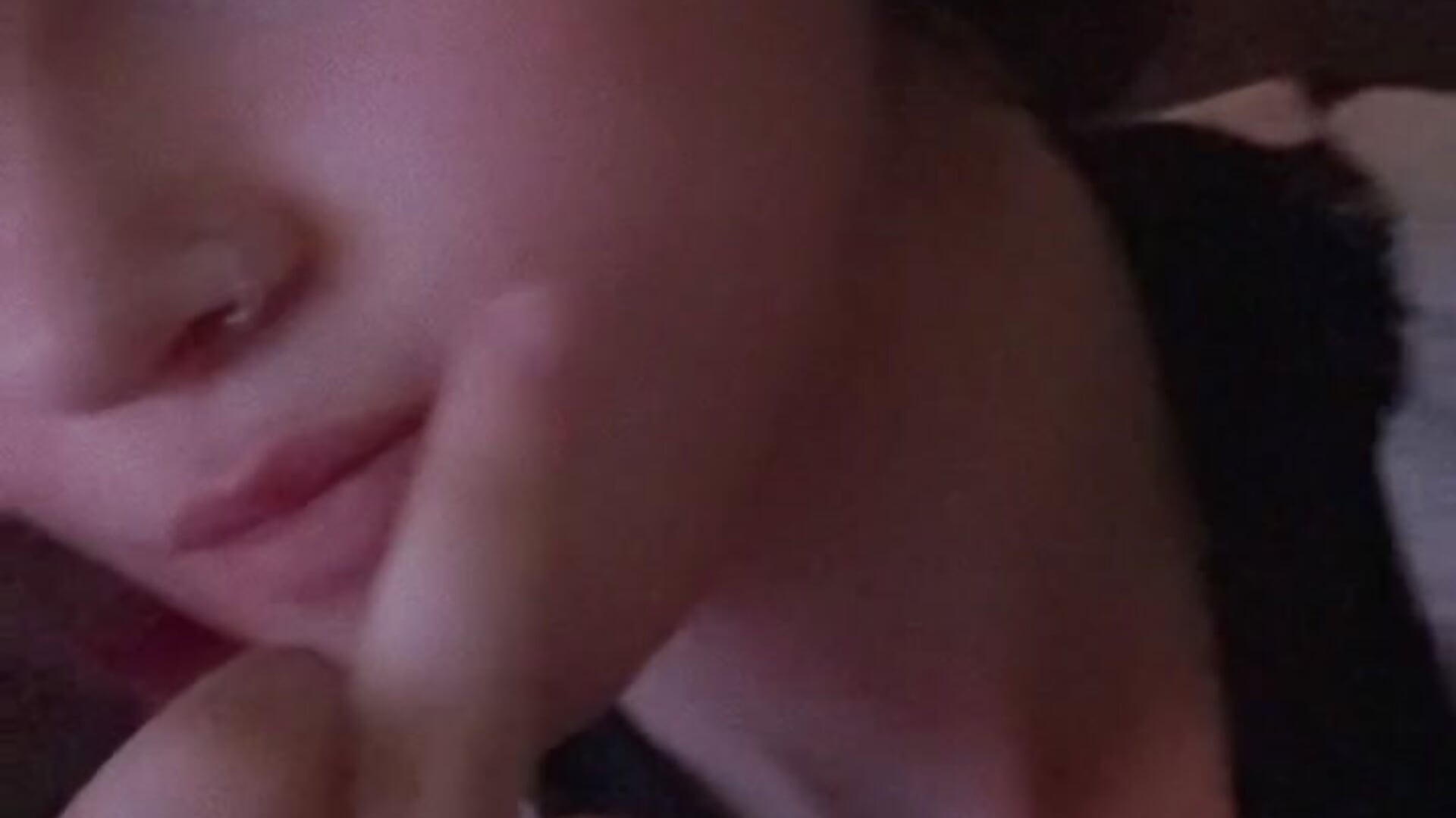 39F19A1B-1447-4784-9979-51647C945DF9 - วิดีโอโดย Riot2123 โมเดลแคม