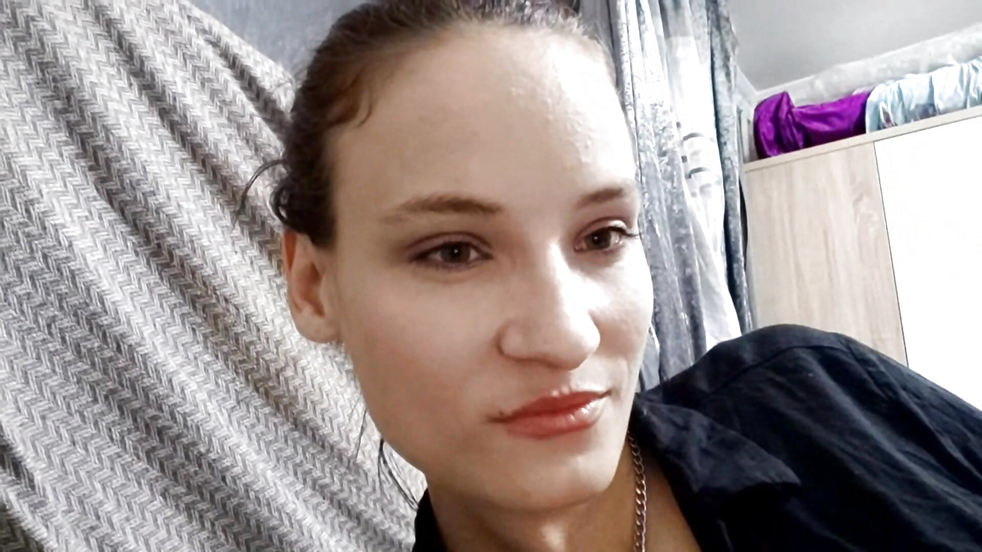 Static Hearts, Moving World – видео вебкам-модели DeafFurare