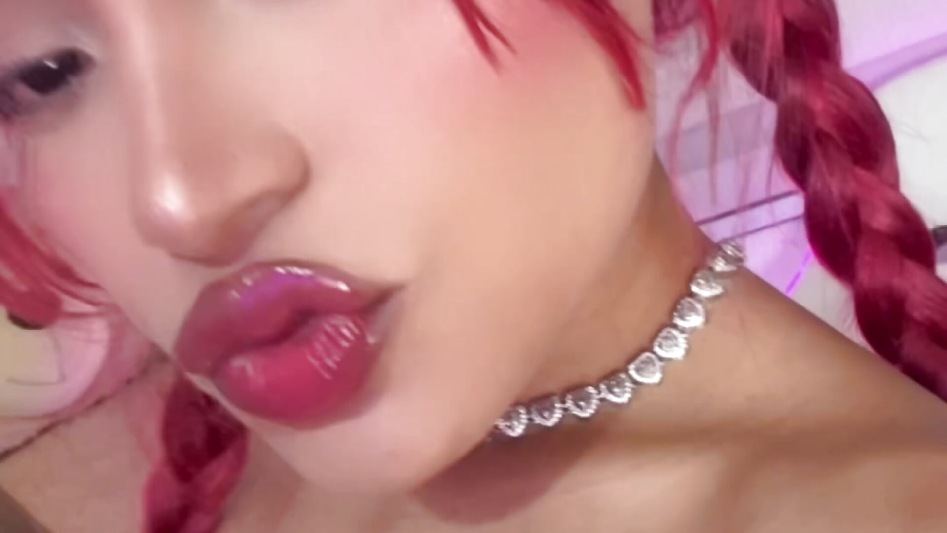 Vaquerita - video i_am_naomi kameramallilta