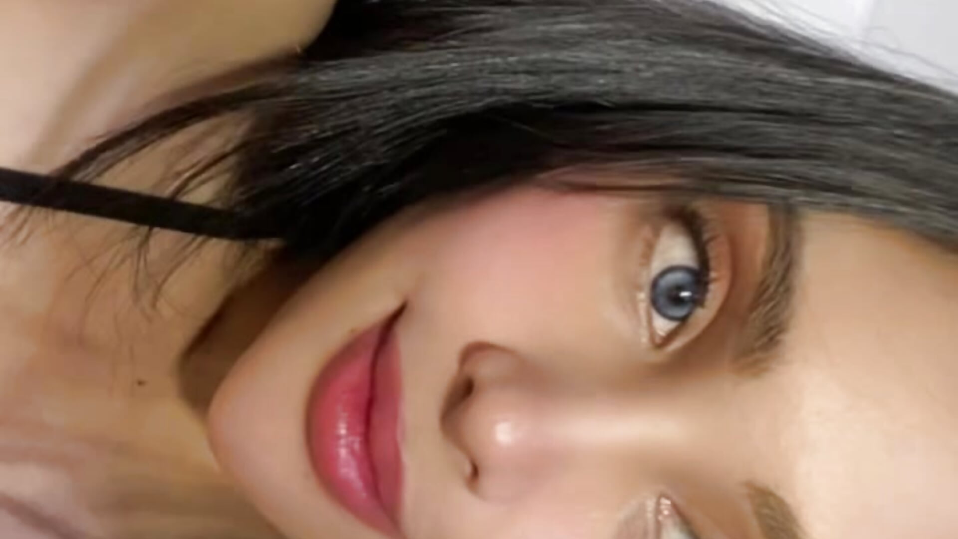 Hi everyone! 🩷 – video od webkamerové modelky JennifersBaddie