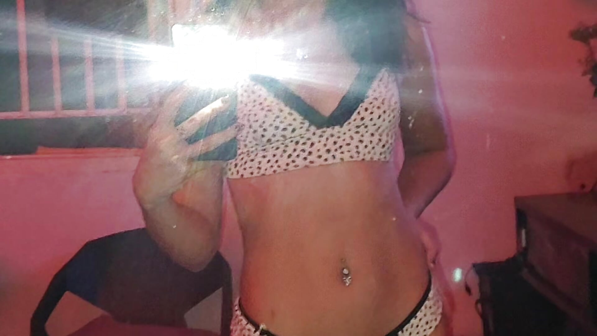 1000014154 - video by Liz021 cam model
