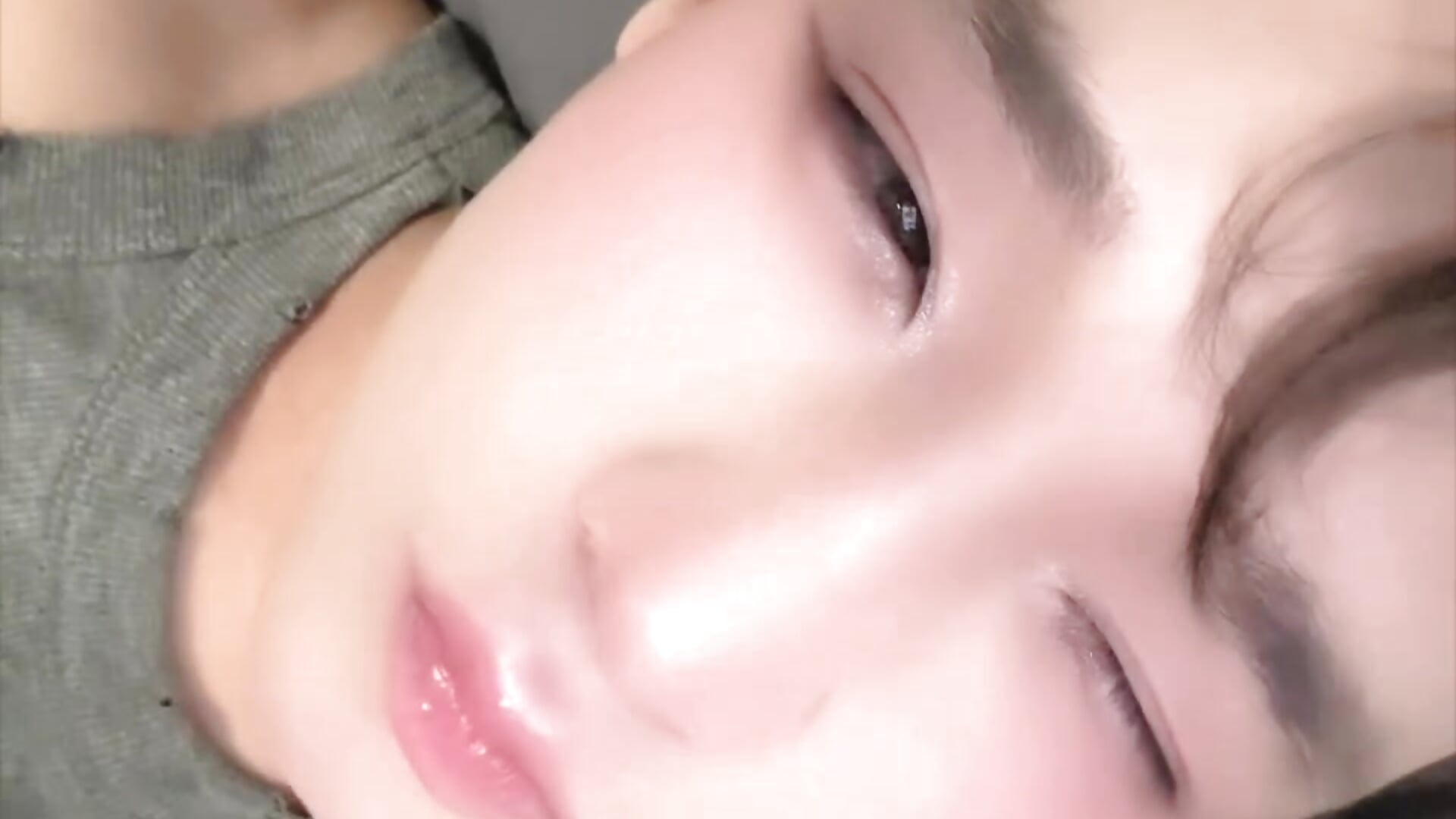 kiss me - Vídeo de icexoxo2, modelo de vídeos