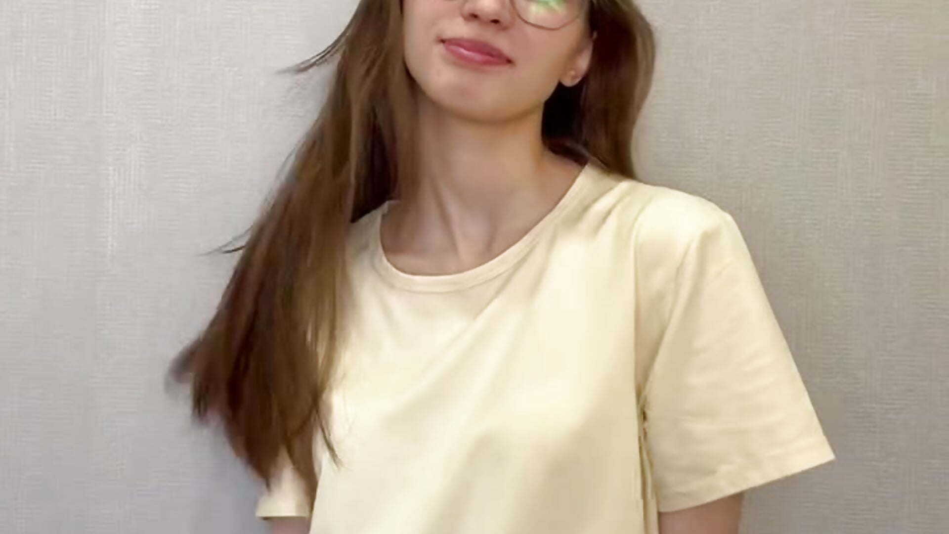 Hii – video af LoveEvinger cam-model