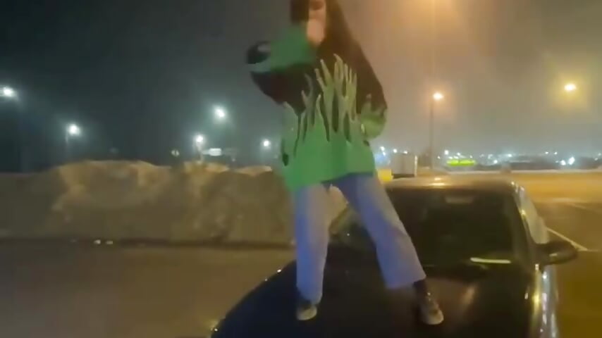 car dance