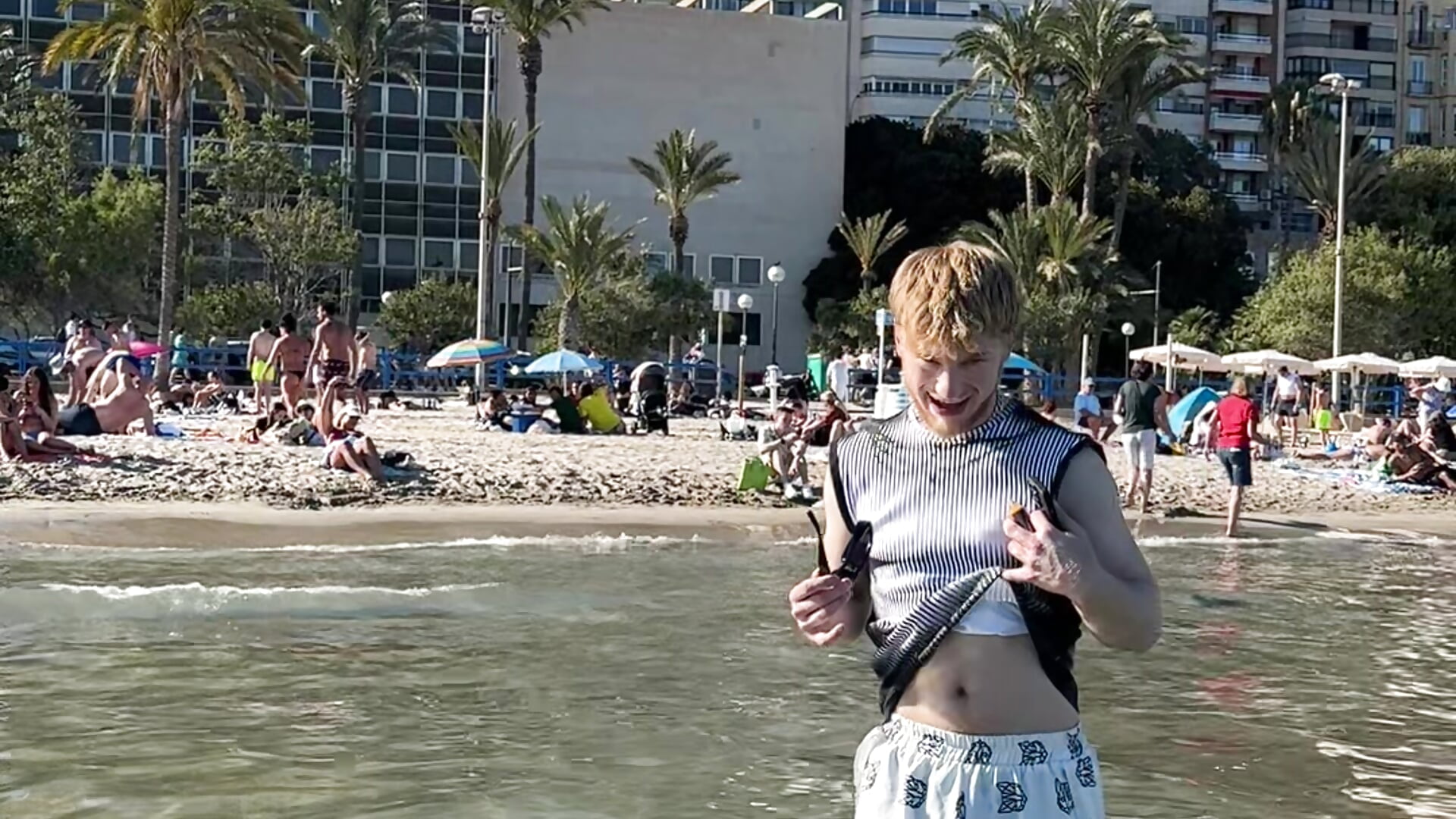 I’m in Alicante. 17.04.2026 - video by pavelrey cam model