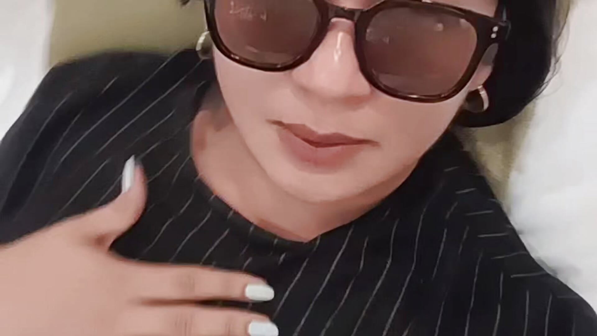 1000049470 - video oleh TS_BIG_COCKK kamera model