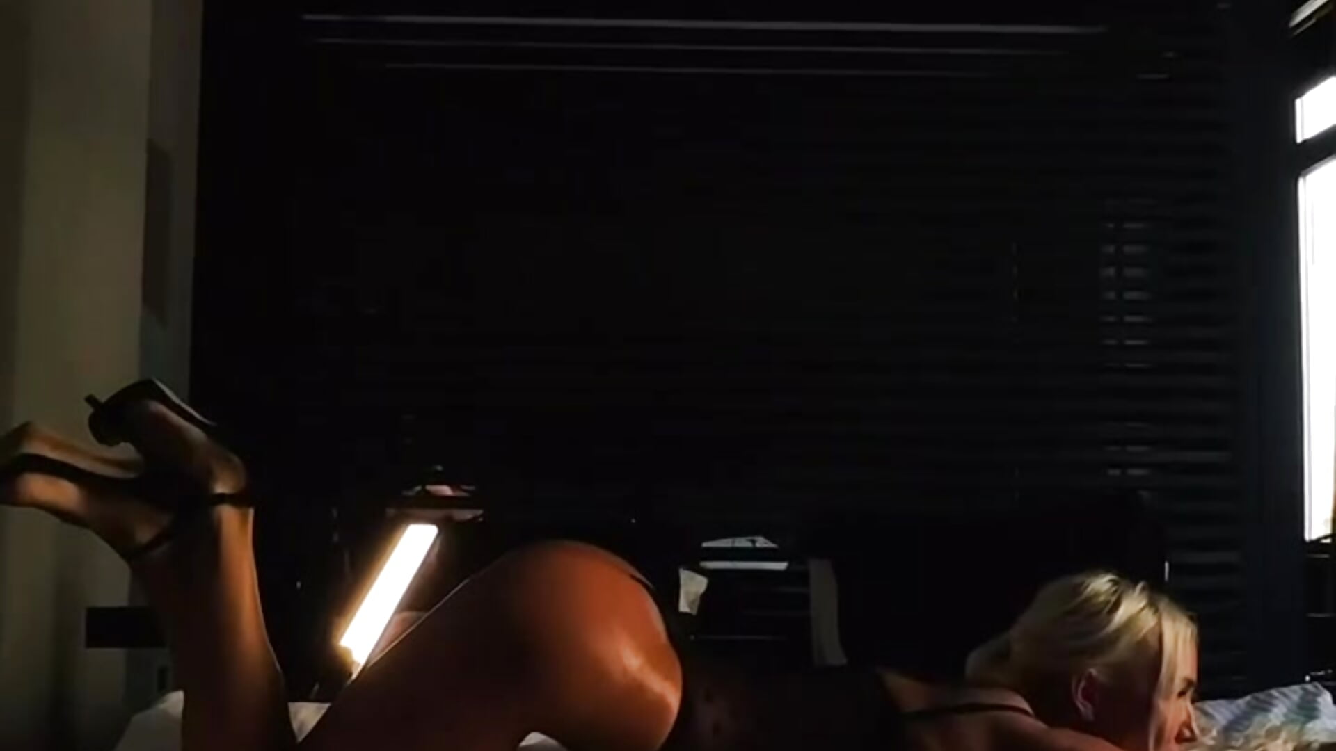 💙 – video af MissJessX cam-model