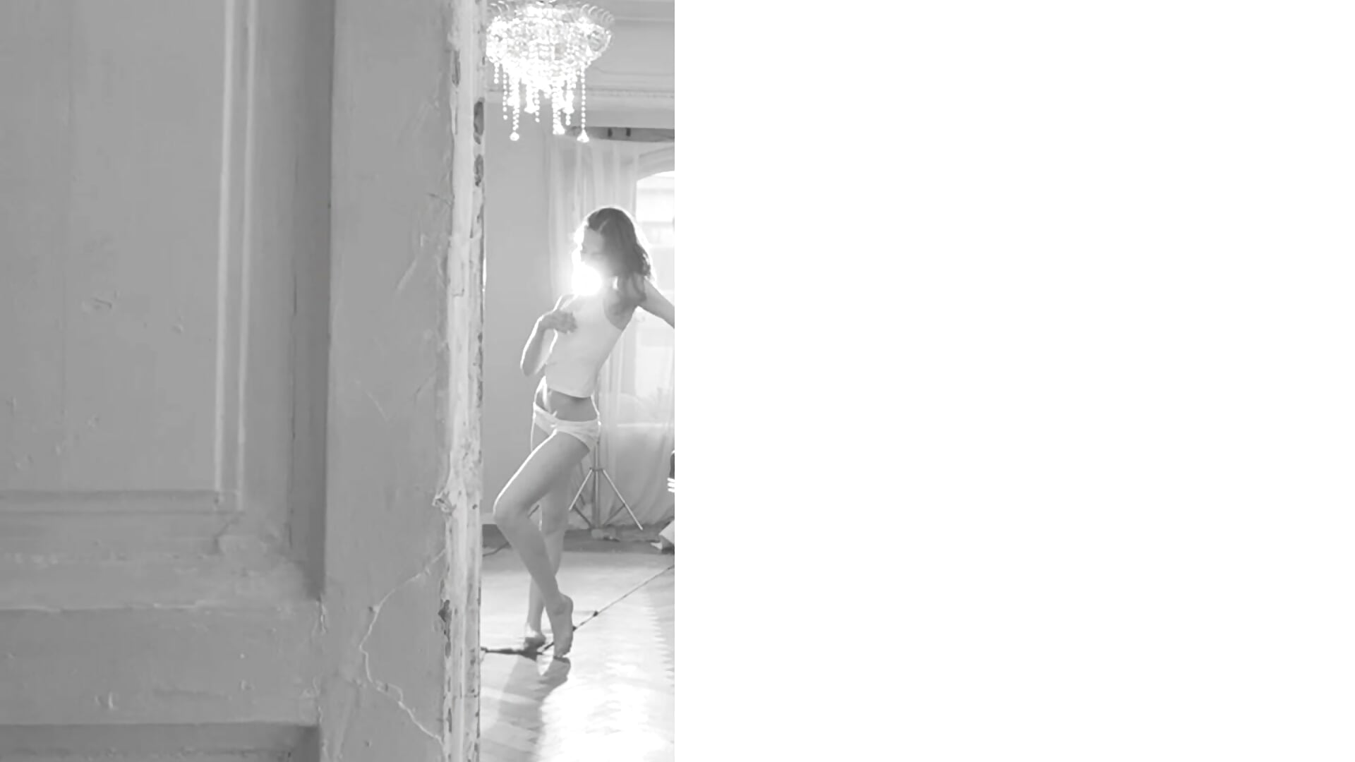 backstage 🤍 – video modela na kameri OnlyJett