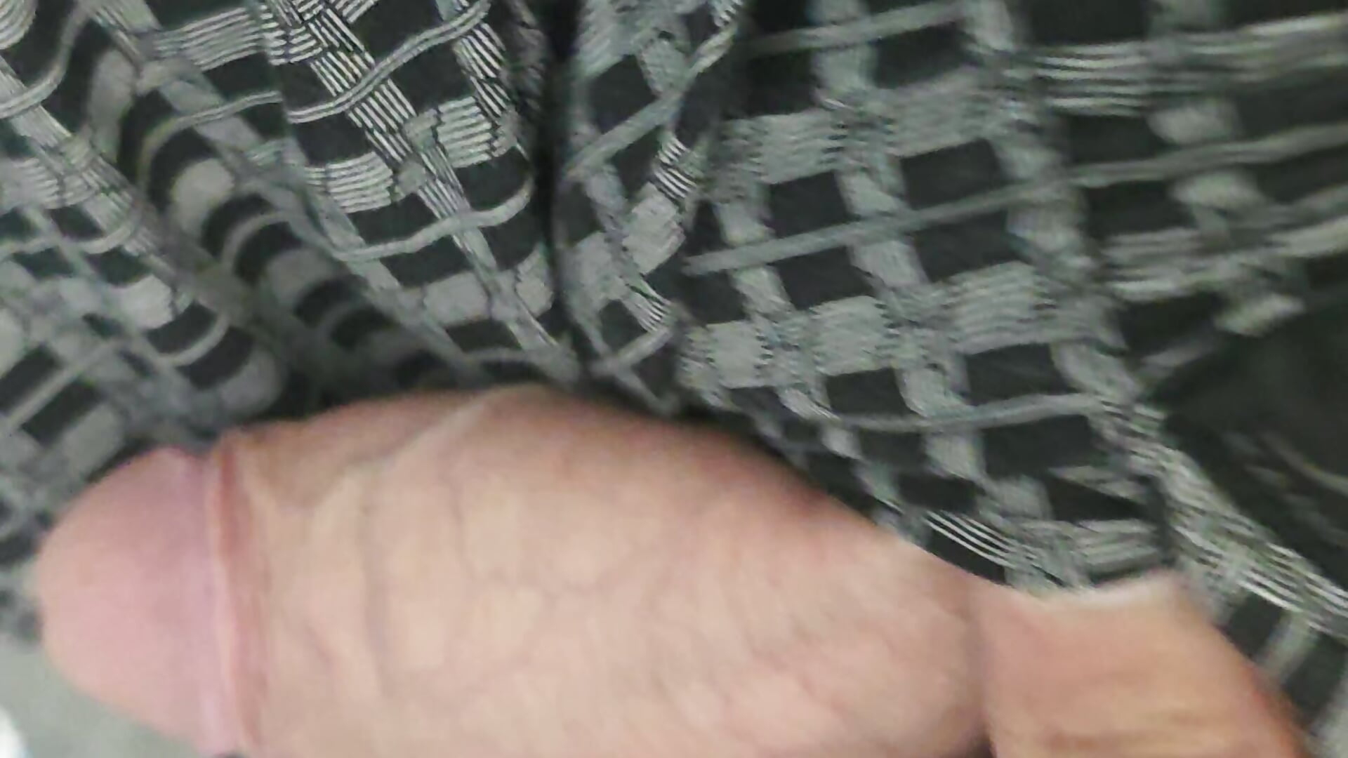 Dick and balls thru holle - video by Tomicxxx93 cam model