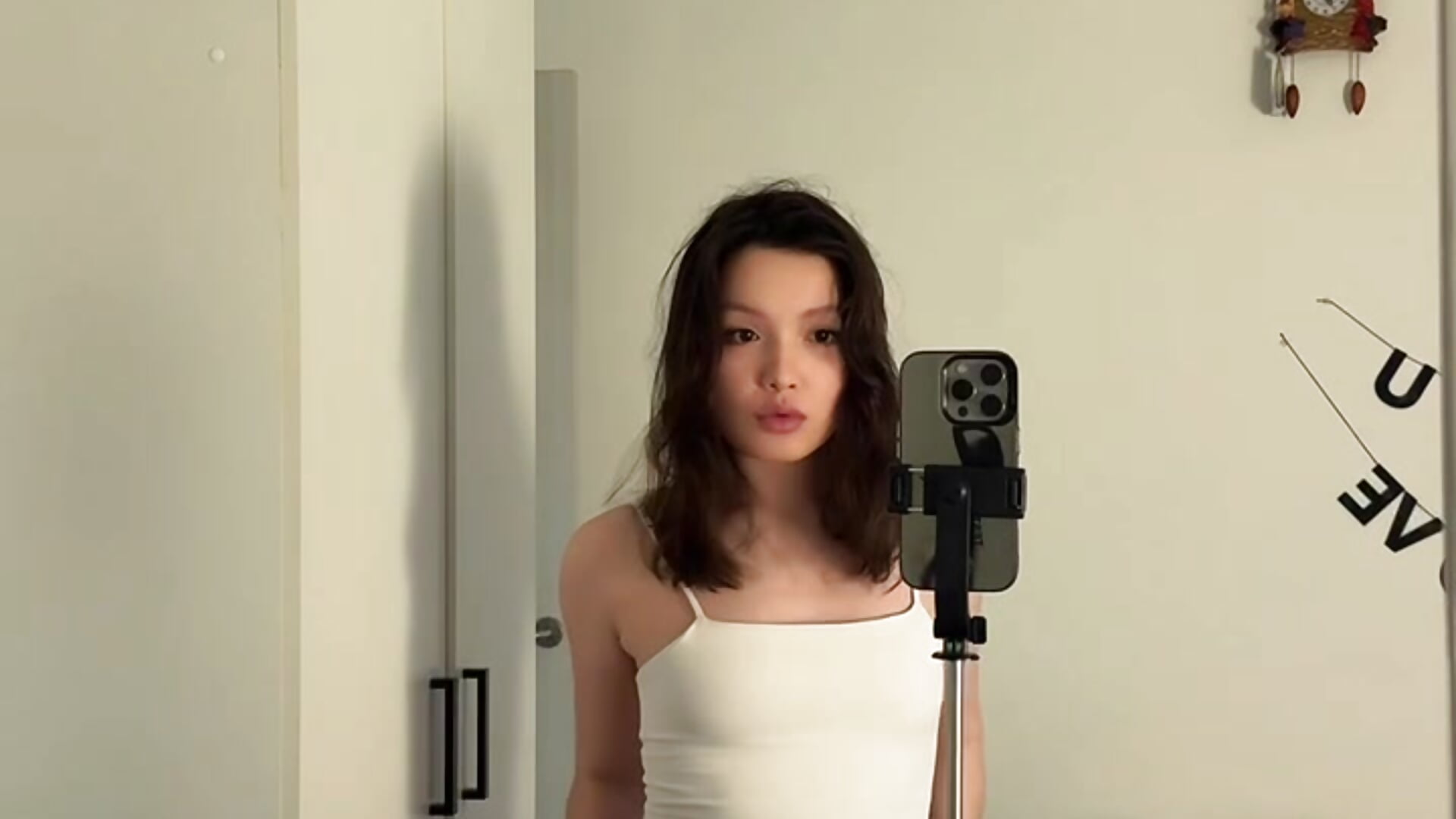 I try to keep myself in shape 💪 - video av RochelTrewhitt cam-modell