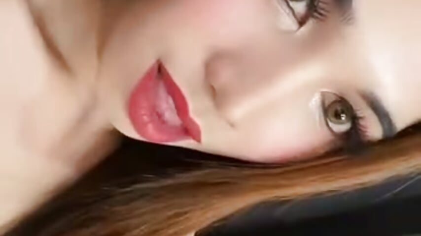 6509f31e-0d8f-4a19-a8e3-4bb6f890441d - video by Hannah_Luxxx cam model