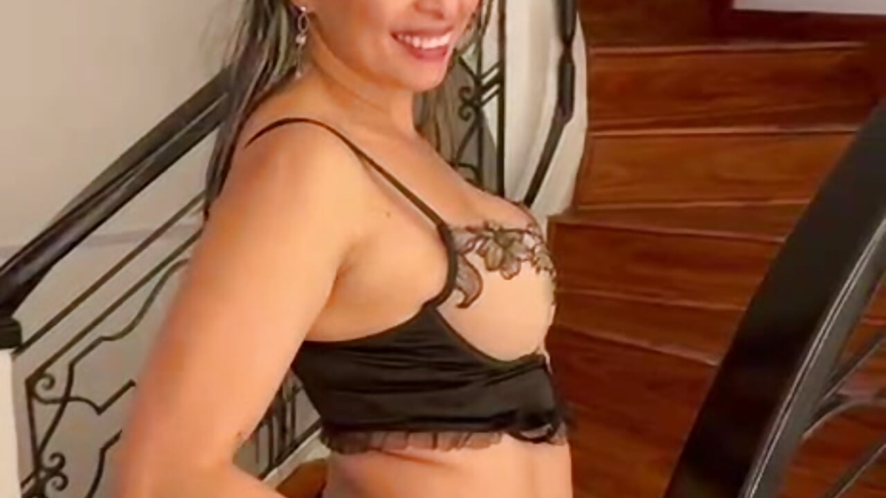 Good Mommy 😈💗 - video oleh model kamera Scarlet__69