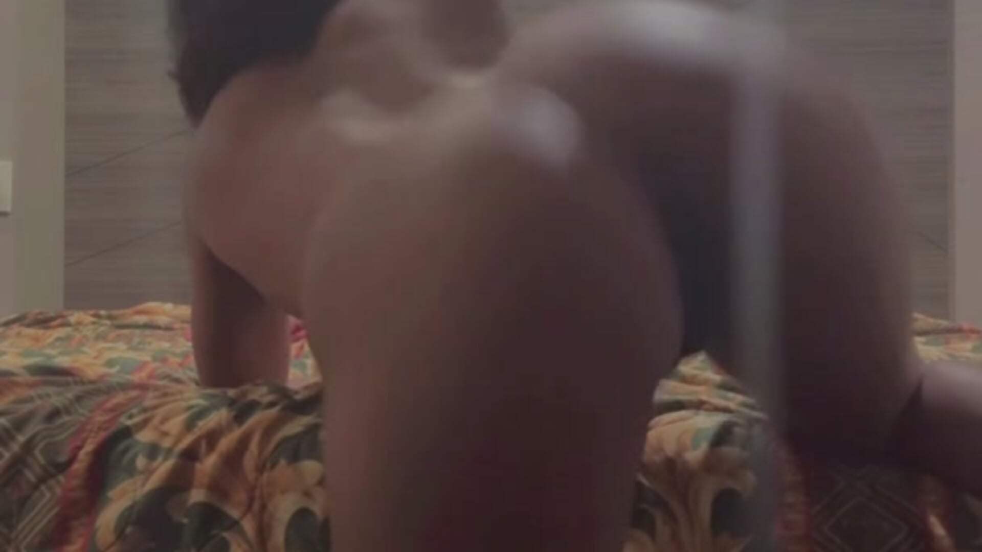 Shake that ass bae - video by FantasiiDaGreekFreak cam model