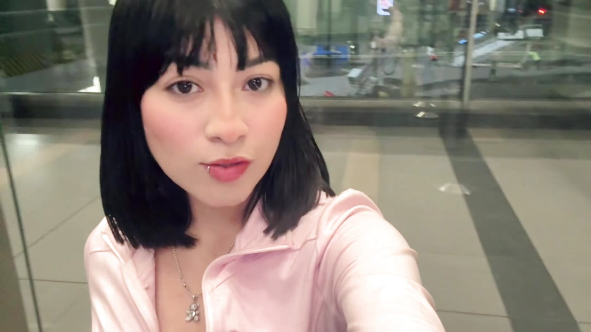 Pinki 🩷 - Vídeo de katty_lovelyy, modelo de vídeos
