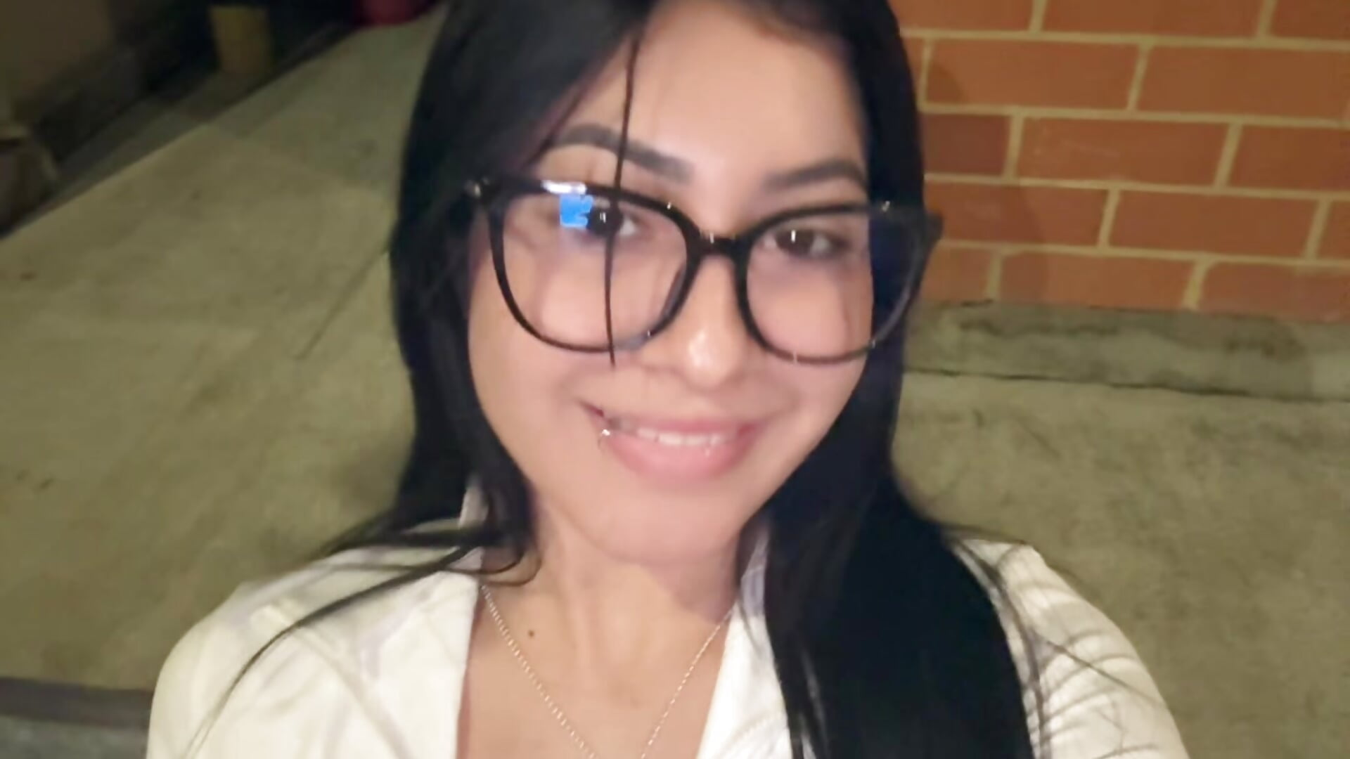 🥸 - Video von katty_lovelyy Cam-Model