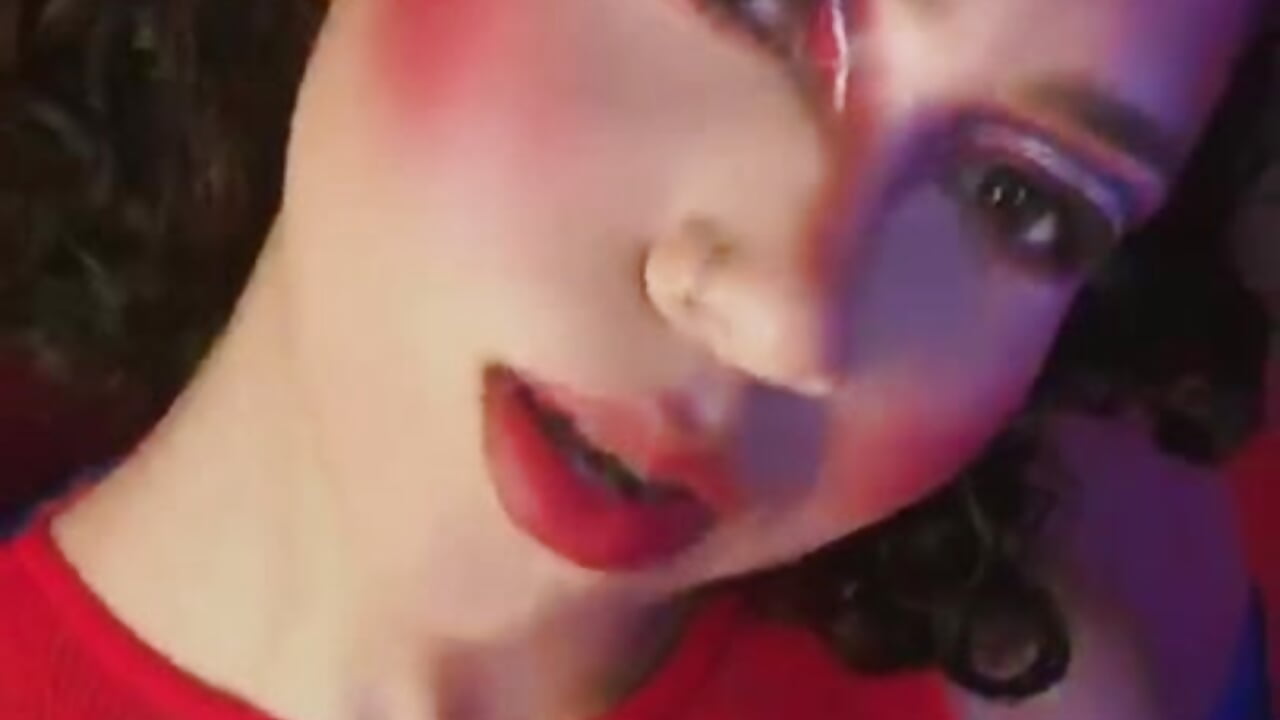 SEXY ME – video od webkamerové modelky Kehlani_Km