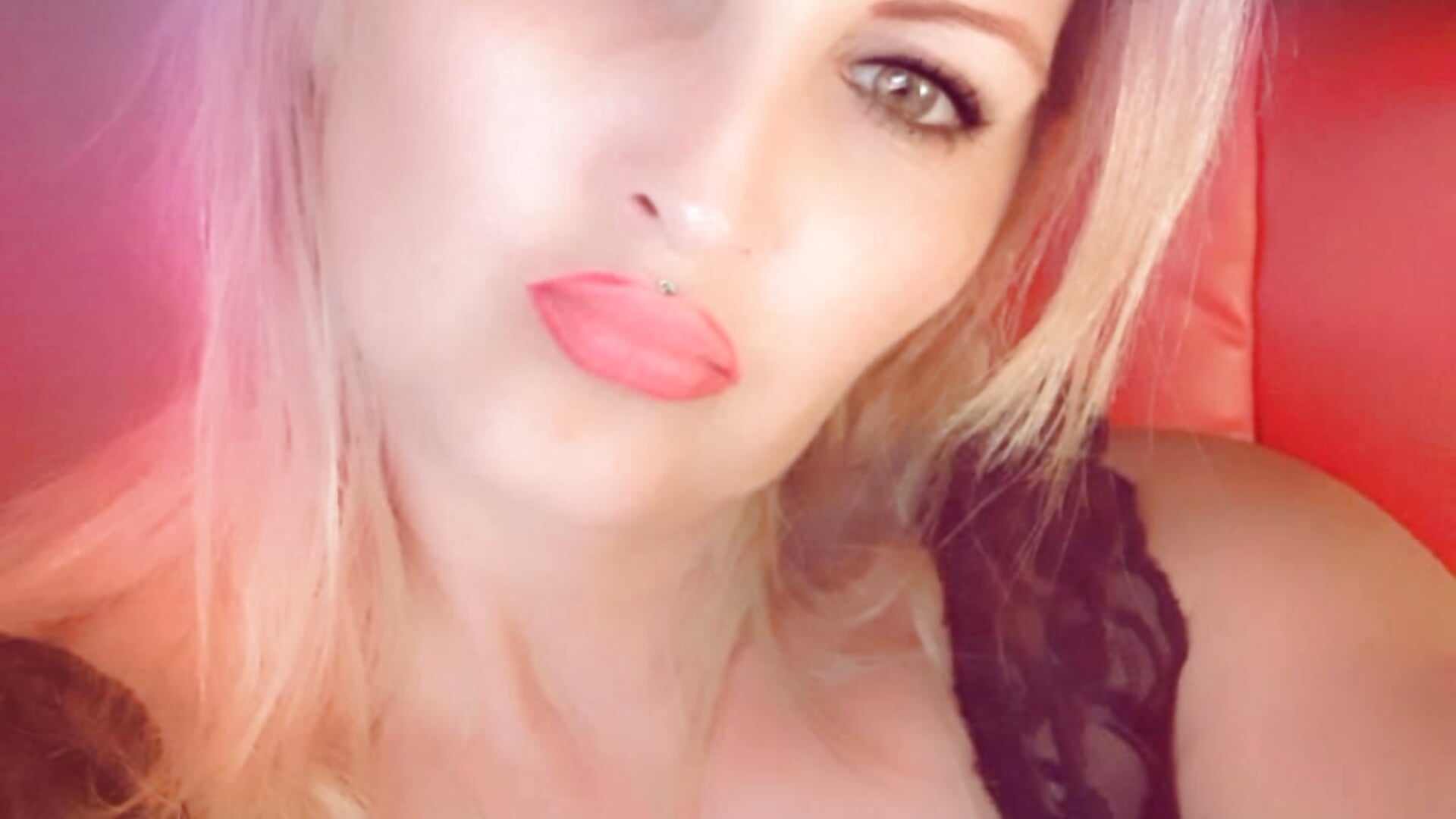 Snapchat-1049288618 - video by Divineblond cam model