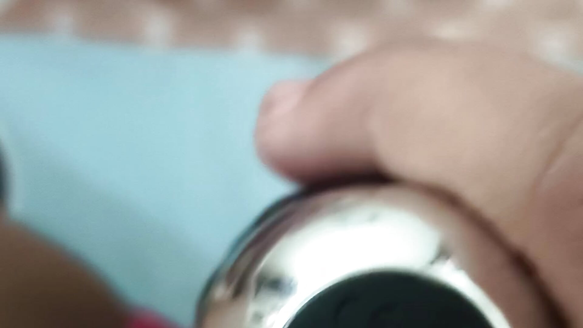 1000103830 – video modela na kameri ravi_10o