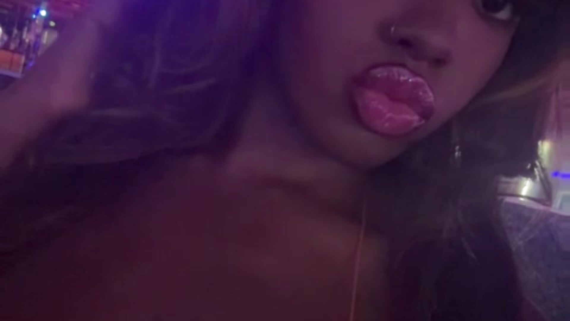 E4AEC636-555F-4D04-9421-EEEEE1C27077 - video by ebonydolled cam model