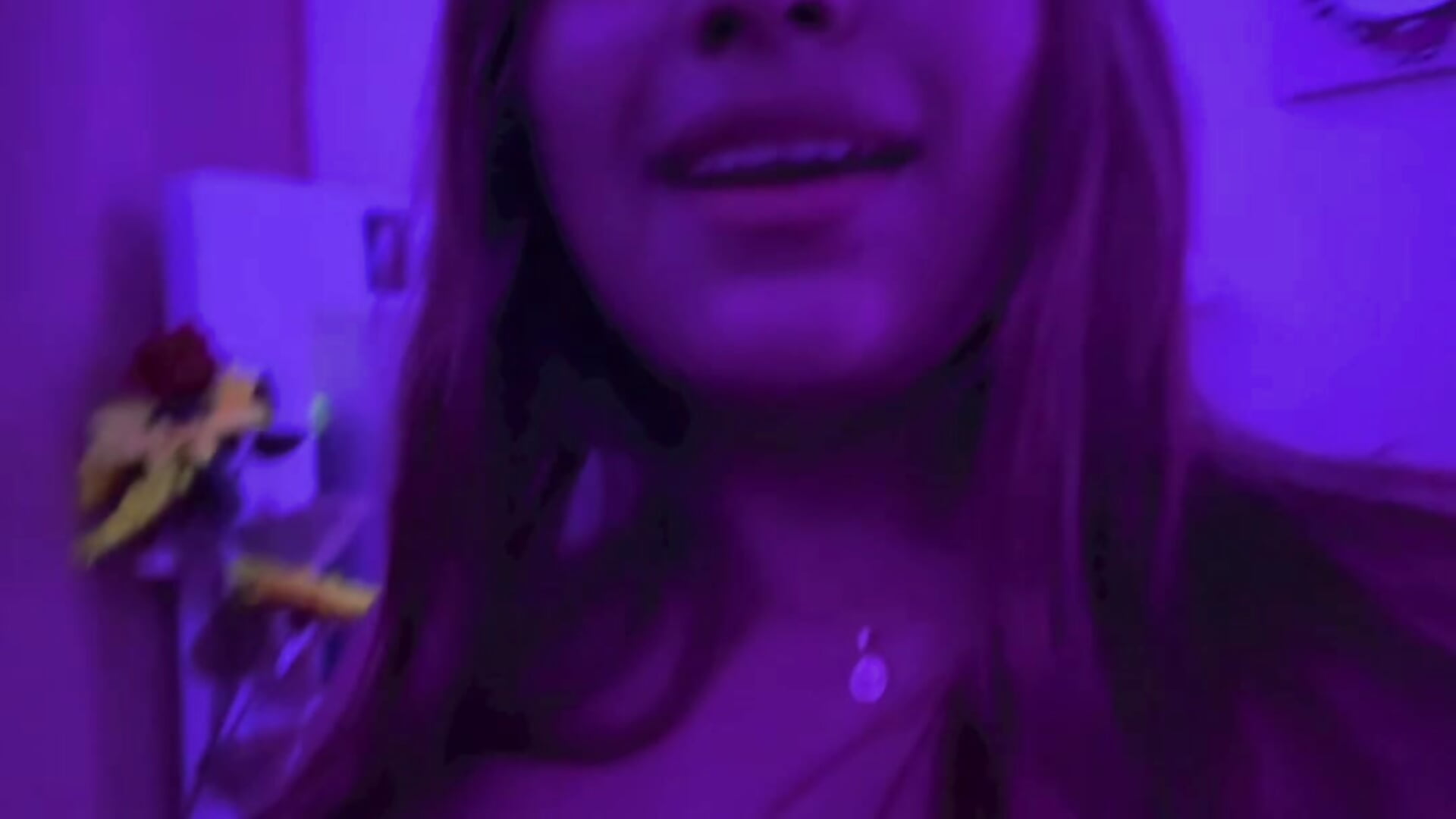 😝 - video by CloeSmithaa cam model