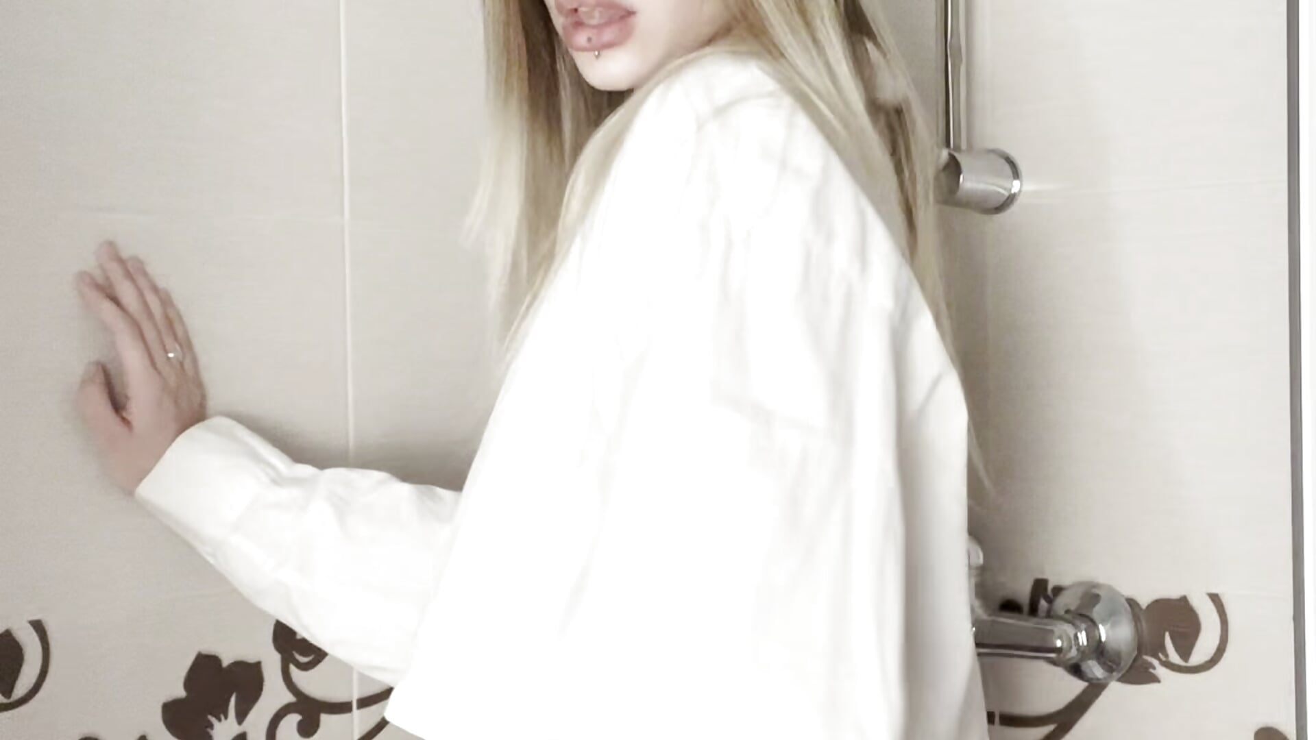 Shower show