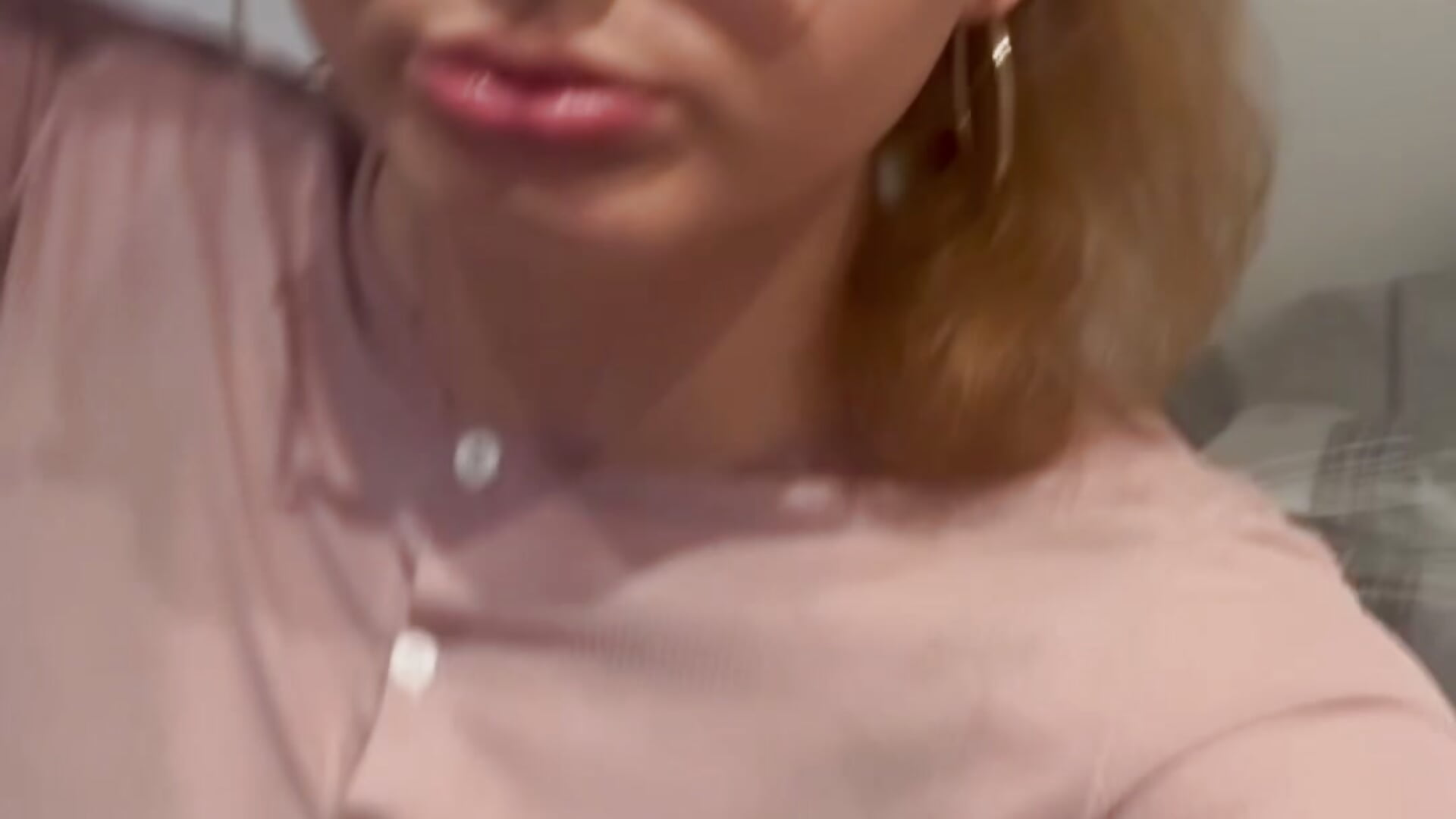 B699E73A-6DC6-420B-827D-406579AC1A01 - video av LilyFoot cam-modell