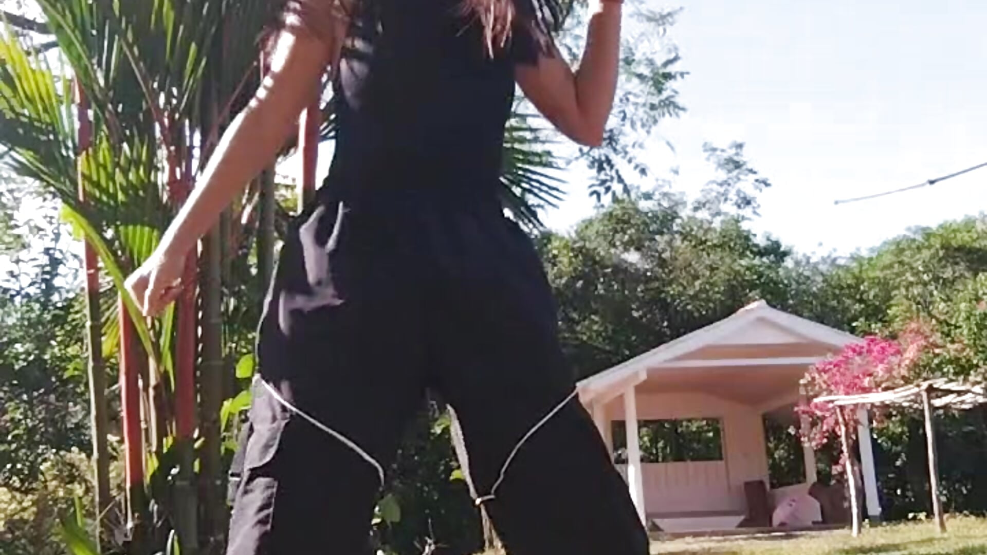 WhatsApp Video 2026-04-22 at 8,59,35 AM - clip cu shery_milk model videochat