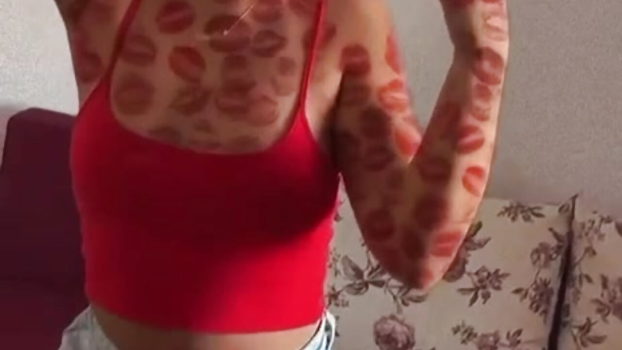 Muah - video by PixelPaige cam model