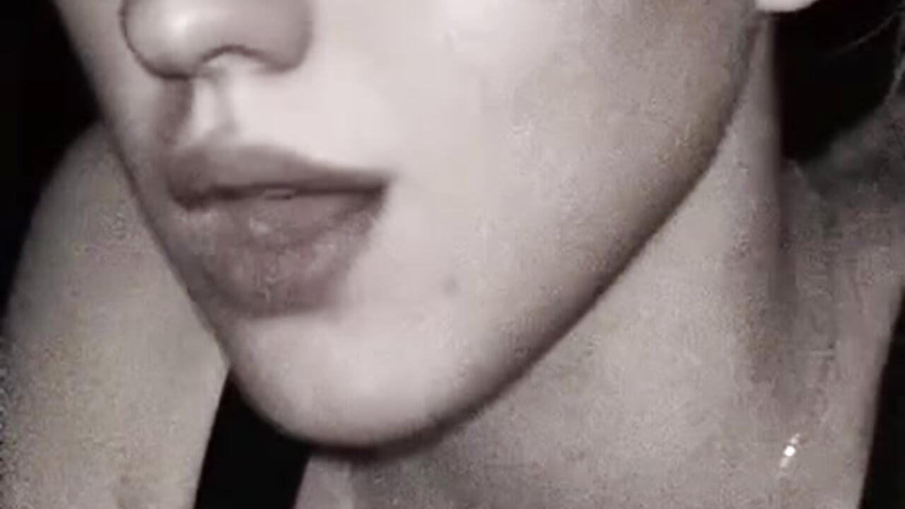 😇😇😇 - vídeo de LauraBliss modelo de câmara