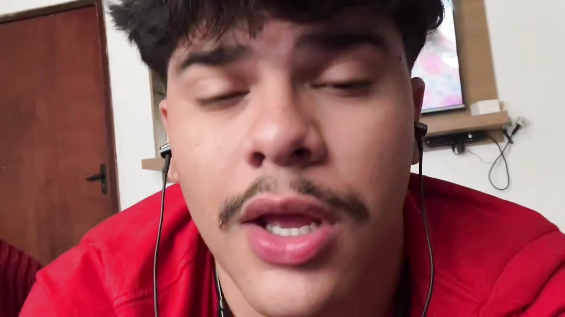 Vídeo  5021 de modelo de vídeos gnarlyick – em alta