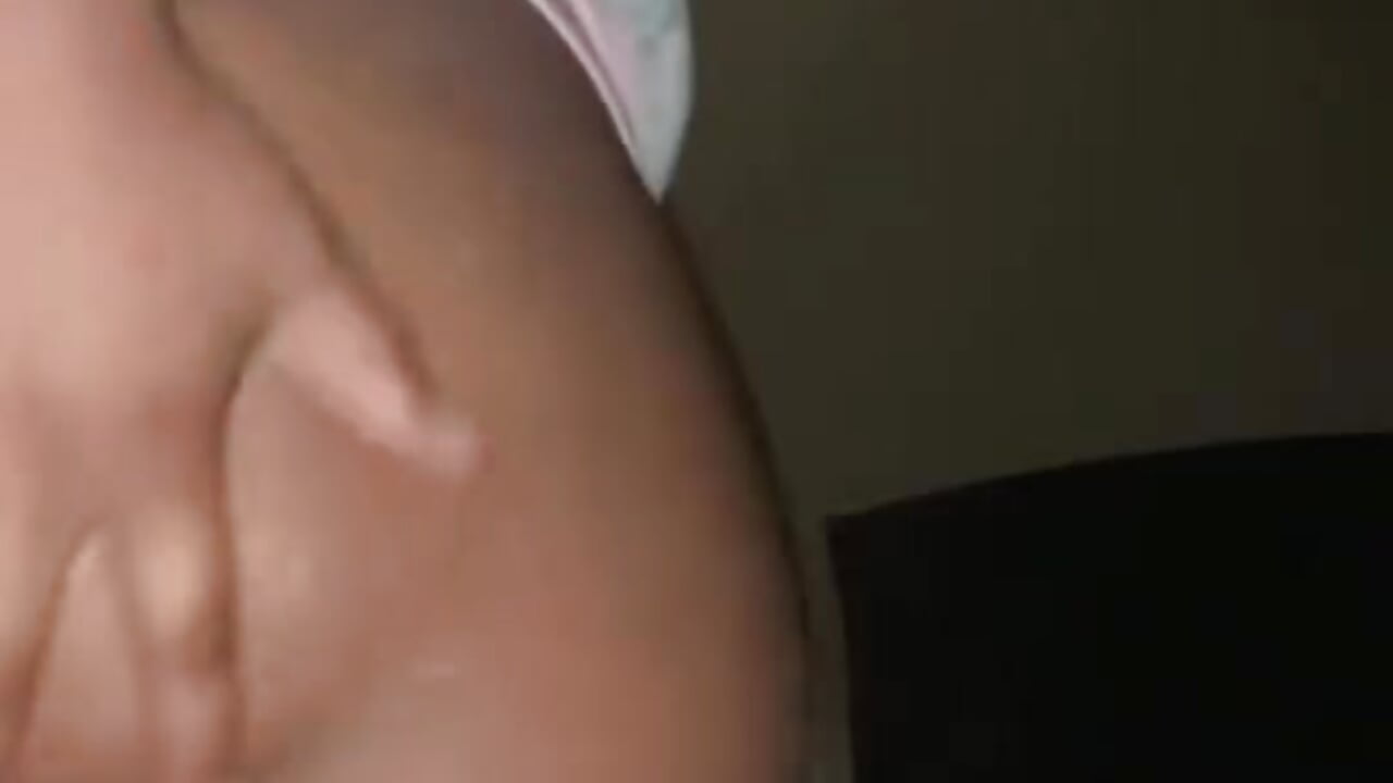 Twerk 😽 - video oleh model kamera wecanmakeamovie