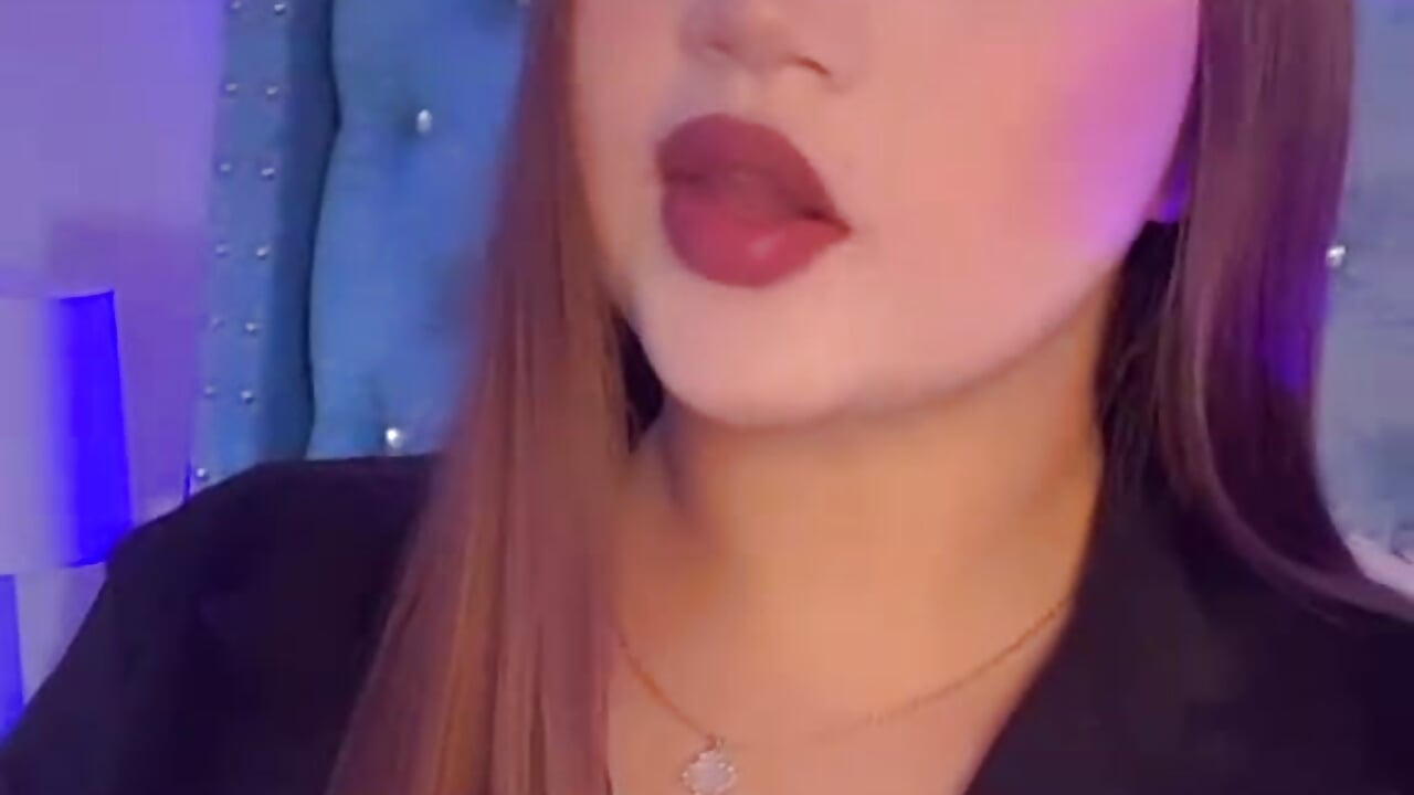 WhatsApp Video 2026-06-18 at 12,24,47 PM - video by TaliaSkyx21 cam model