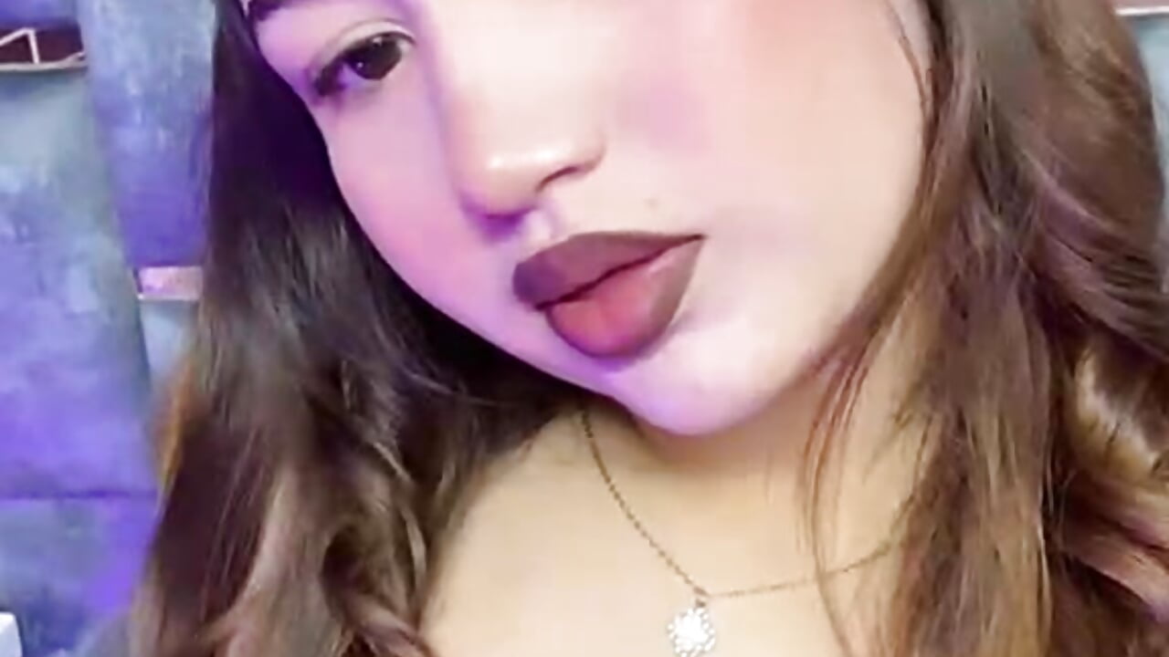 💋 Good afternoon, naughty people... I'm here, ready to steal a smile from you and make you forget t – video af TaliaSkyx21 cam-model