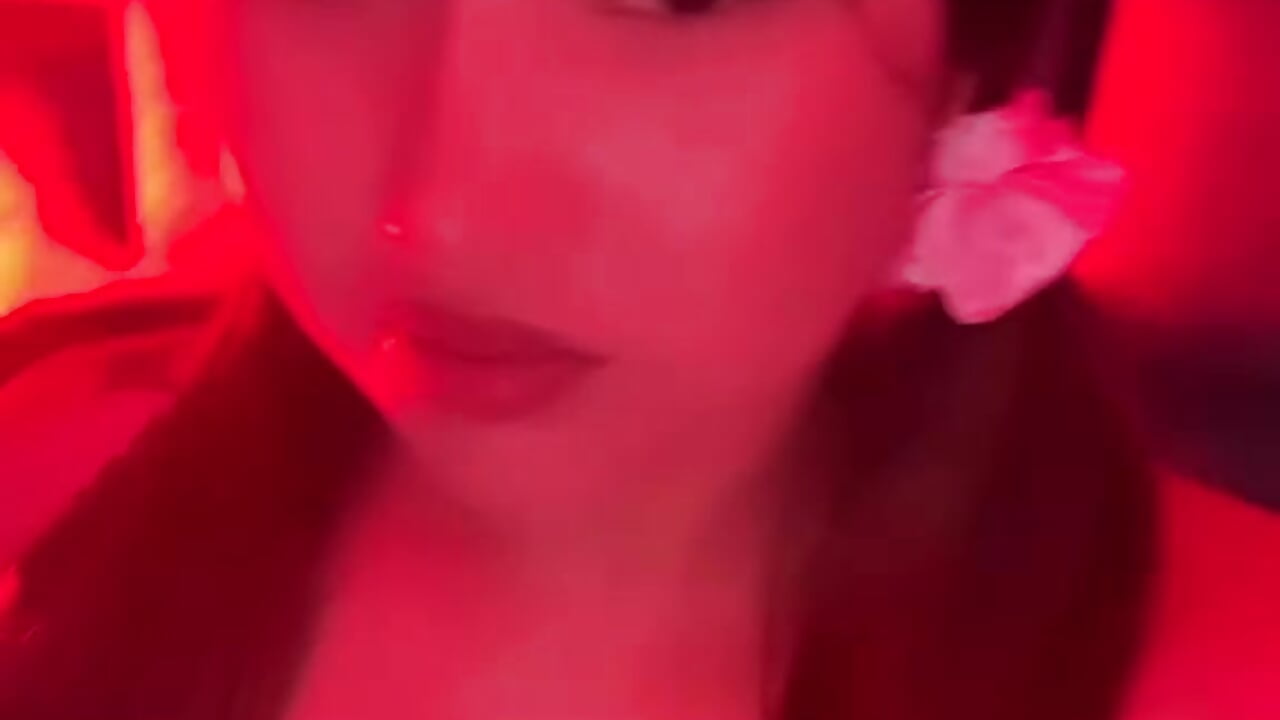 💋KISSES FOR MY FAVORITES 😍😇👅 - video by TaliaSkyx21 cam model