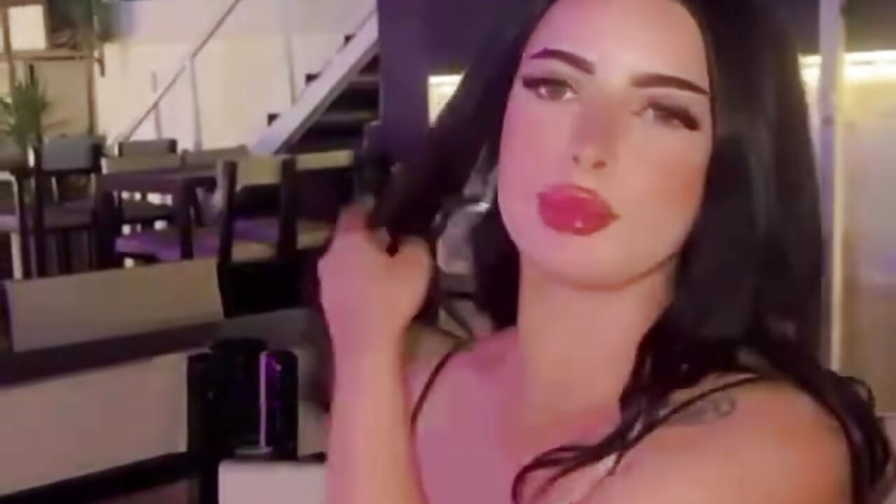 1000608644h - 視頻由 Horny_Fofa 主播提供