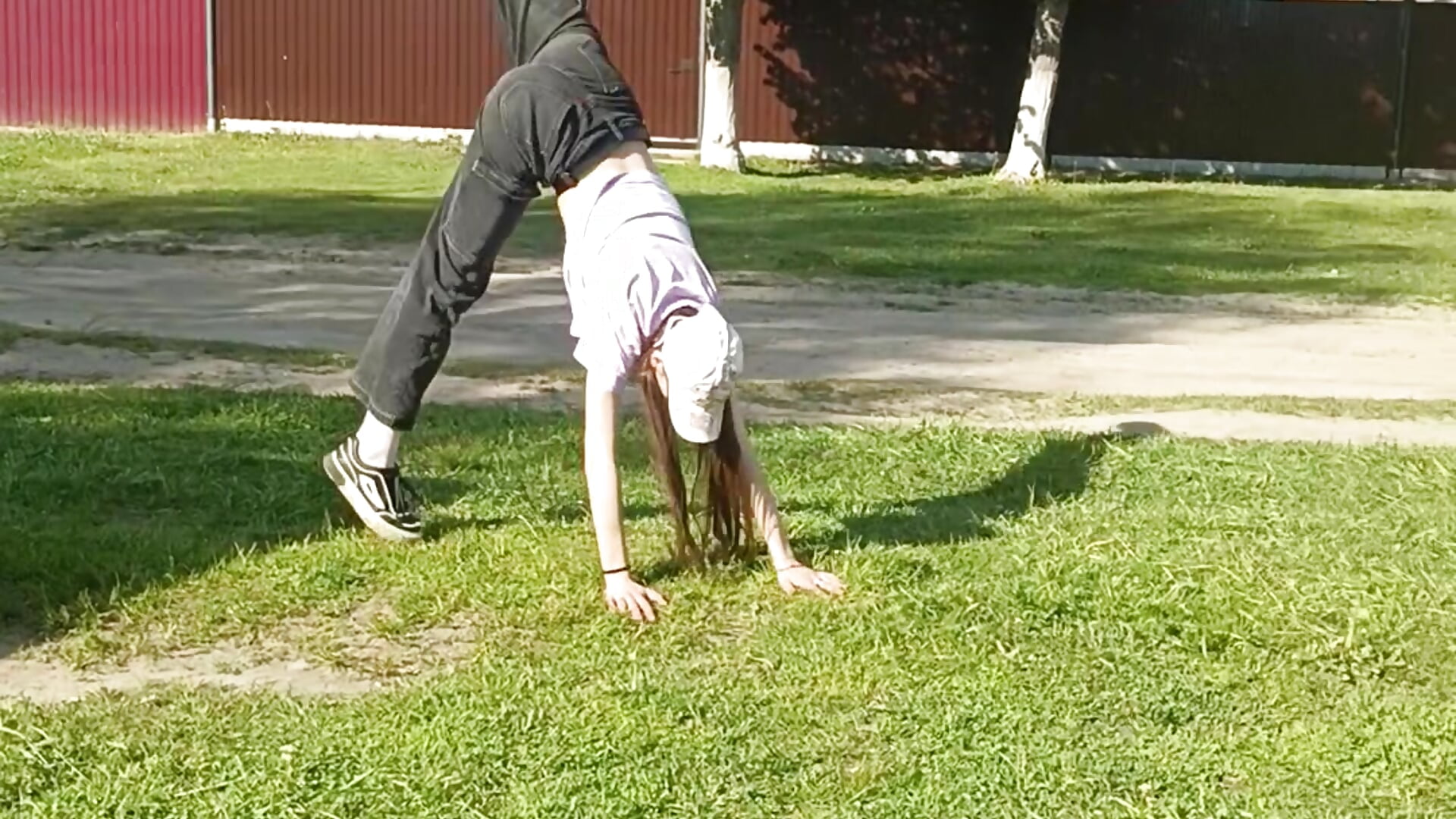 i am! – video af LonaSylvis cam-model