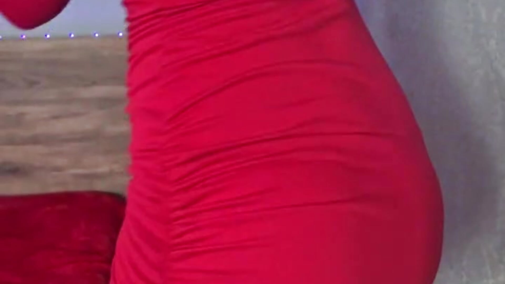 lady in red - فيديو من AnniShery موديل الكام