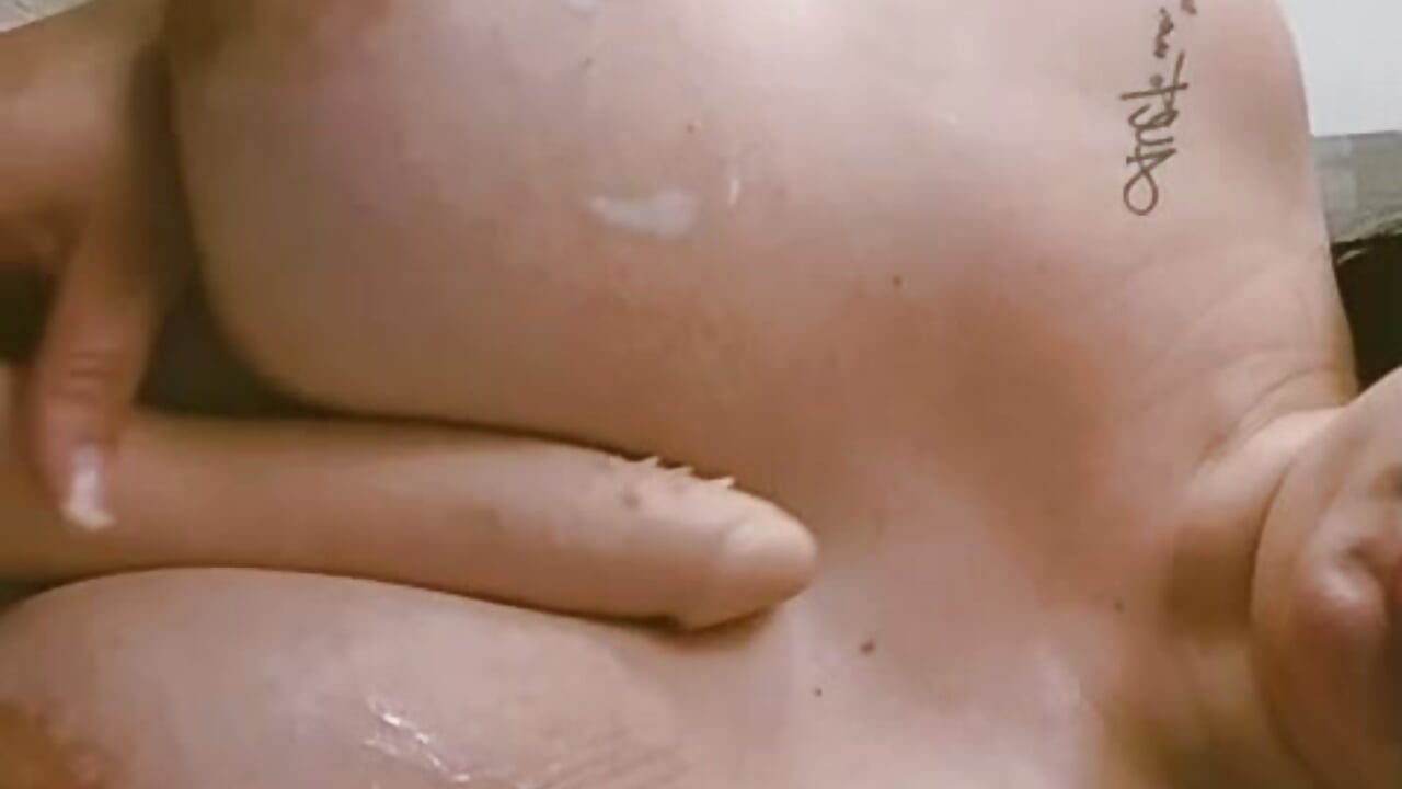 Come and enjoy my pretty boobs 🍒🥴😈 - video by RachelCarlton cam model